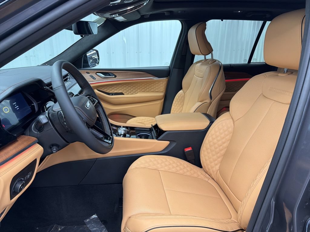 New 2026 Jeep Grand Cherokee Summit AWD/4WD image 14