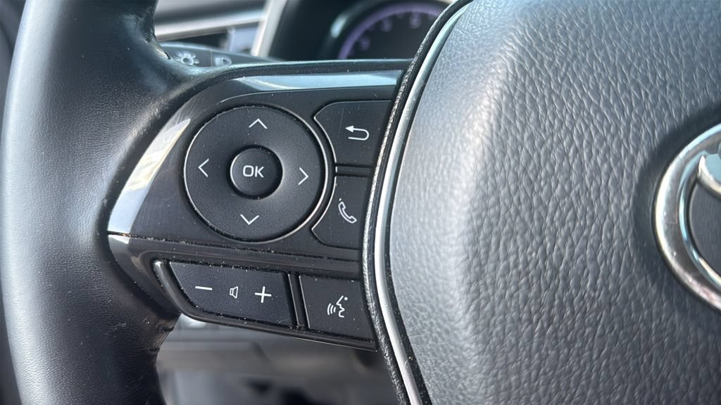 Used 2019 Toyota Camry SE FWD image 16