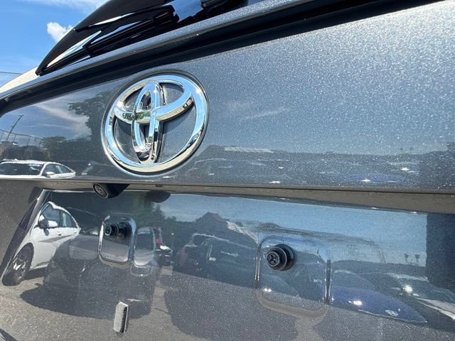 Used 2023 Toyota RAV4 LE AWD/4WD image 15