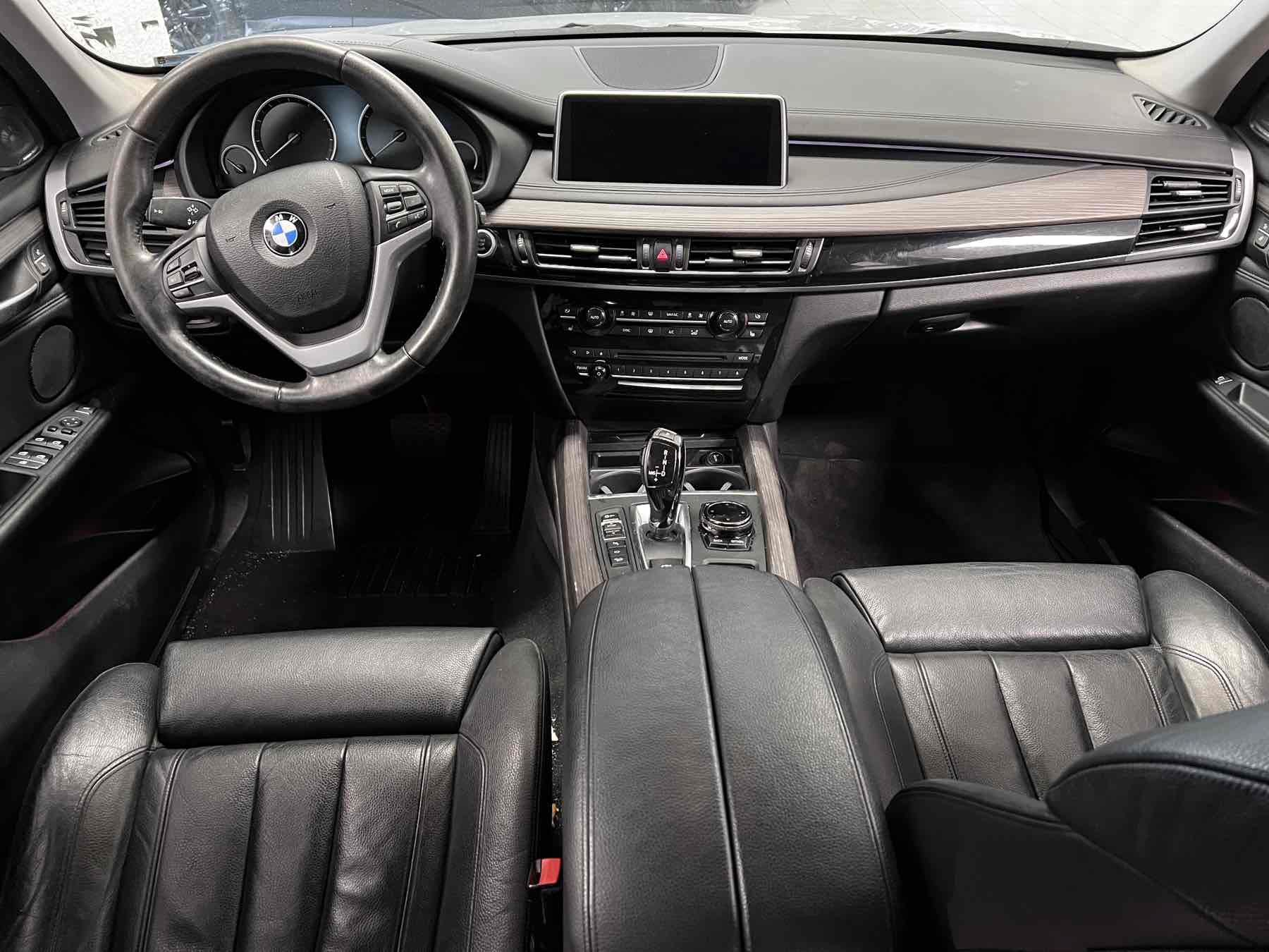 Used 2015 BMW X5 xDrive50i AWD/4WD image 7