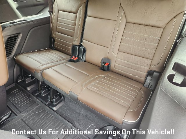 New 2027 GMC Yukon Denali Ultimate w/ LPO, Floor Liner Package AWD/4WD image 24