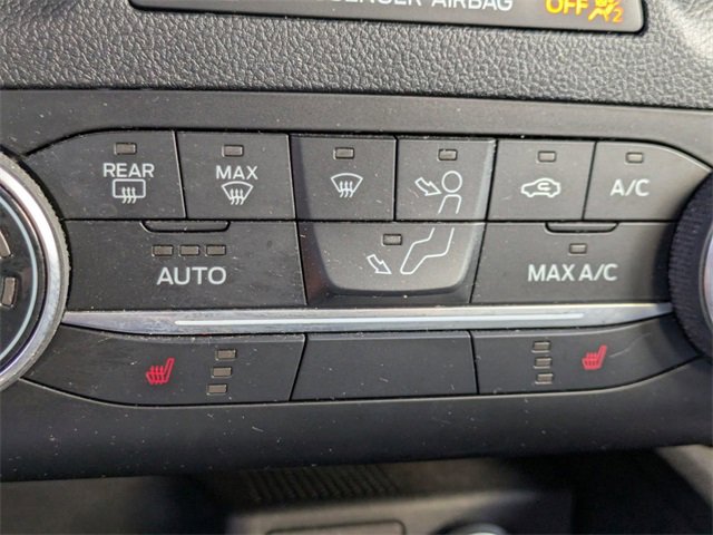 Used 2020 Ford Escape SE image 24