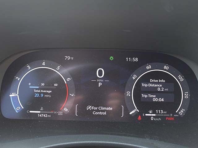 Used 2023 Toyota Highlander Platinum FWD image 9