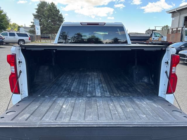 Used 2019 Chevrolet Silverado 1500 Custom w/ Custom Value Package AWD/4WD image 19