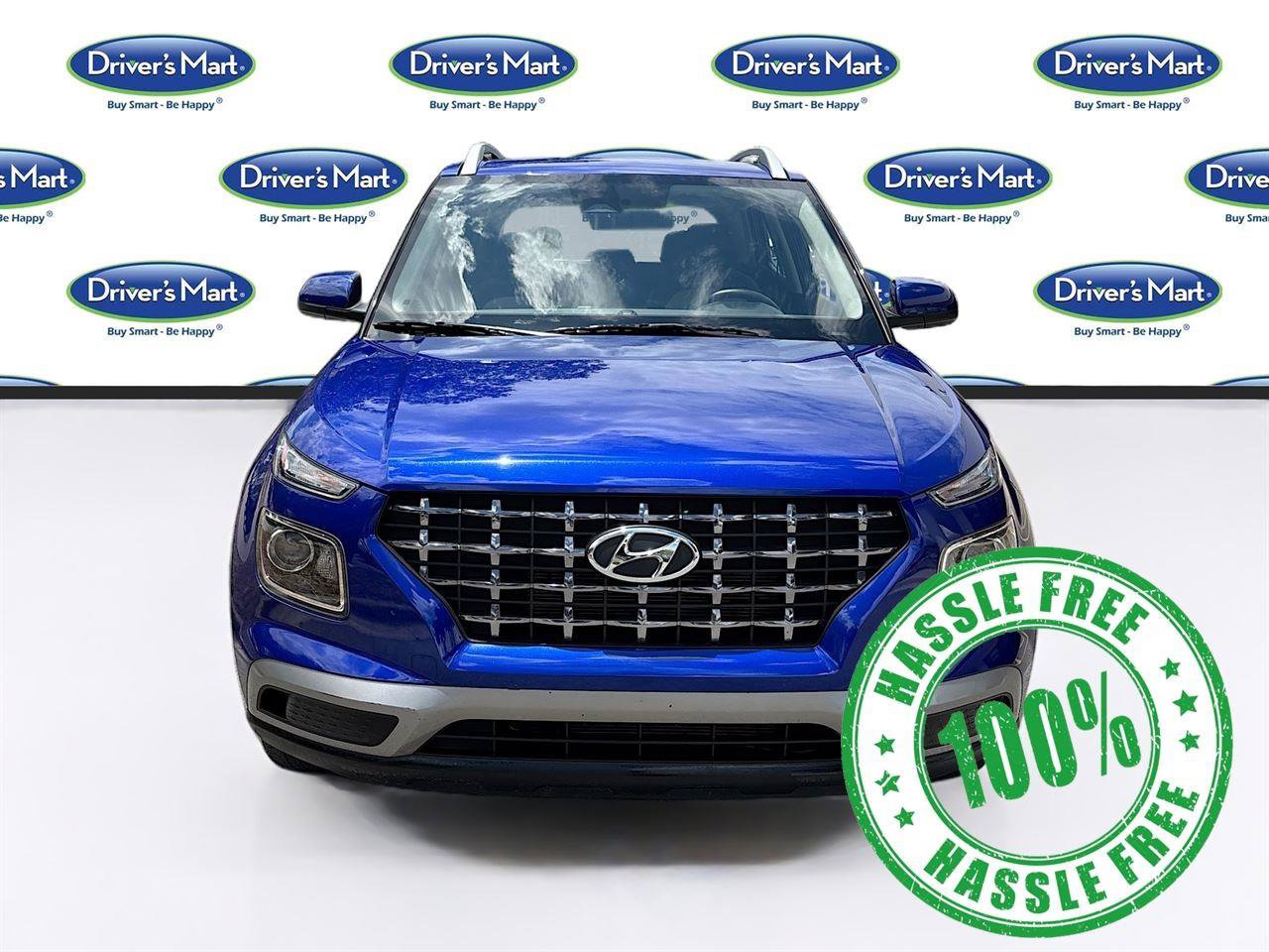 Used 2025 Hyundai Venue SEL FWD image 2