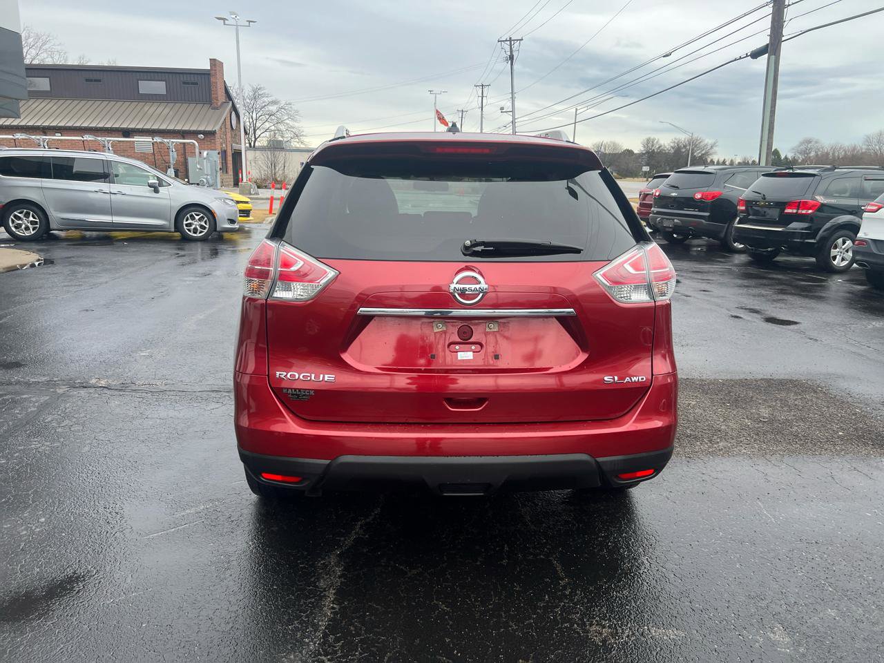 Used 2016 Nissan Rogue SL image 4