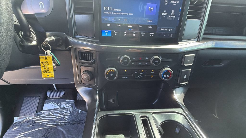 Used 2025 Ford F150 STX w/ Equipment Group 200A RWD image 19