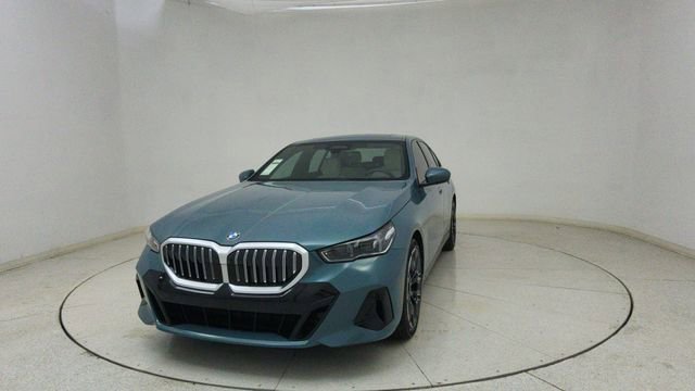 Used 2024 BMW 530i image 64