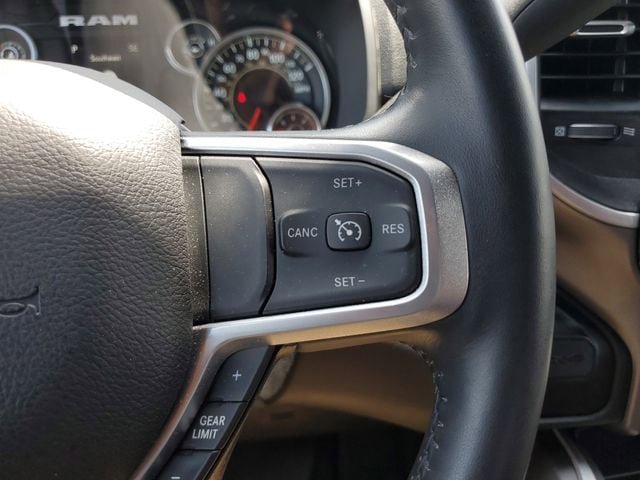 Certified 2024 RAM 3500 Big Horn w/ Towing Technology Group AWD/4WD image 30