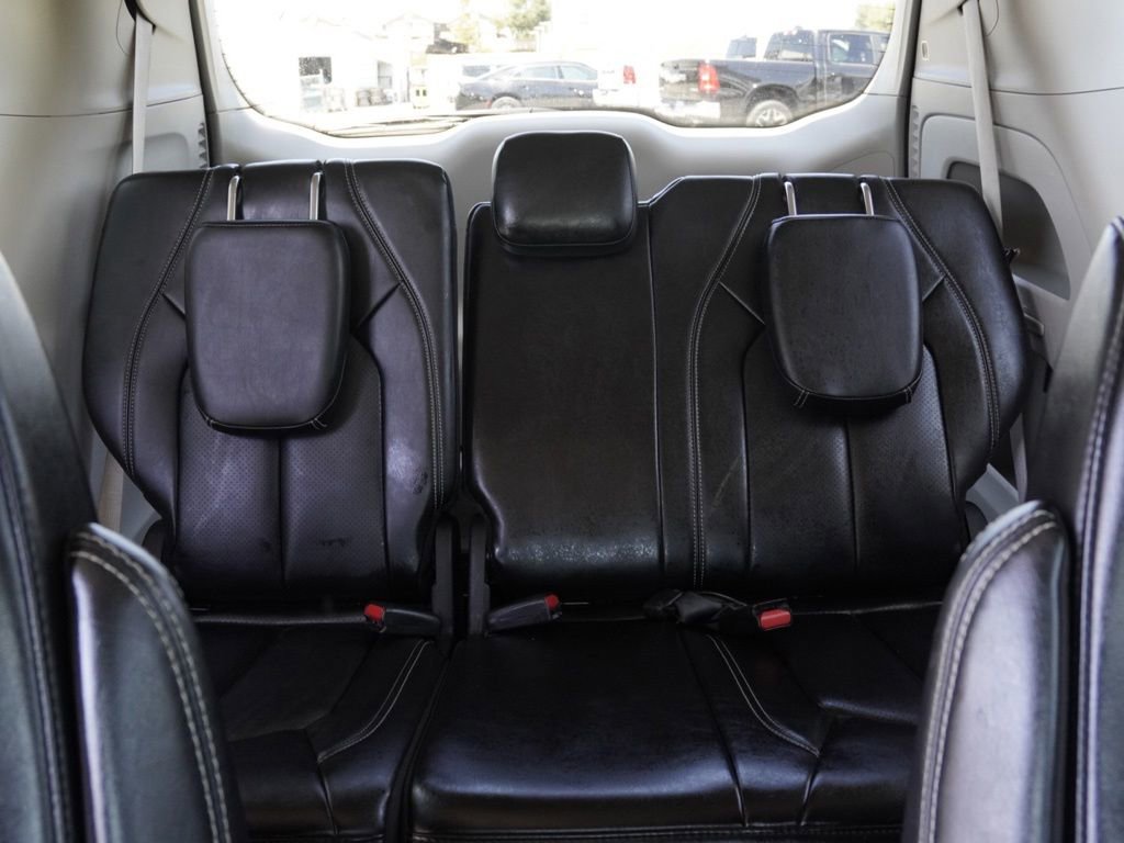 Certified 2023 Chrysler Pacifica Touring-L FWD image 25