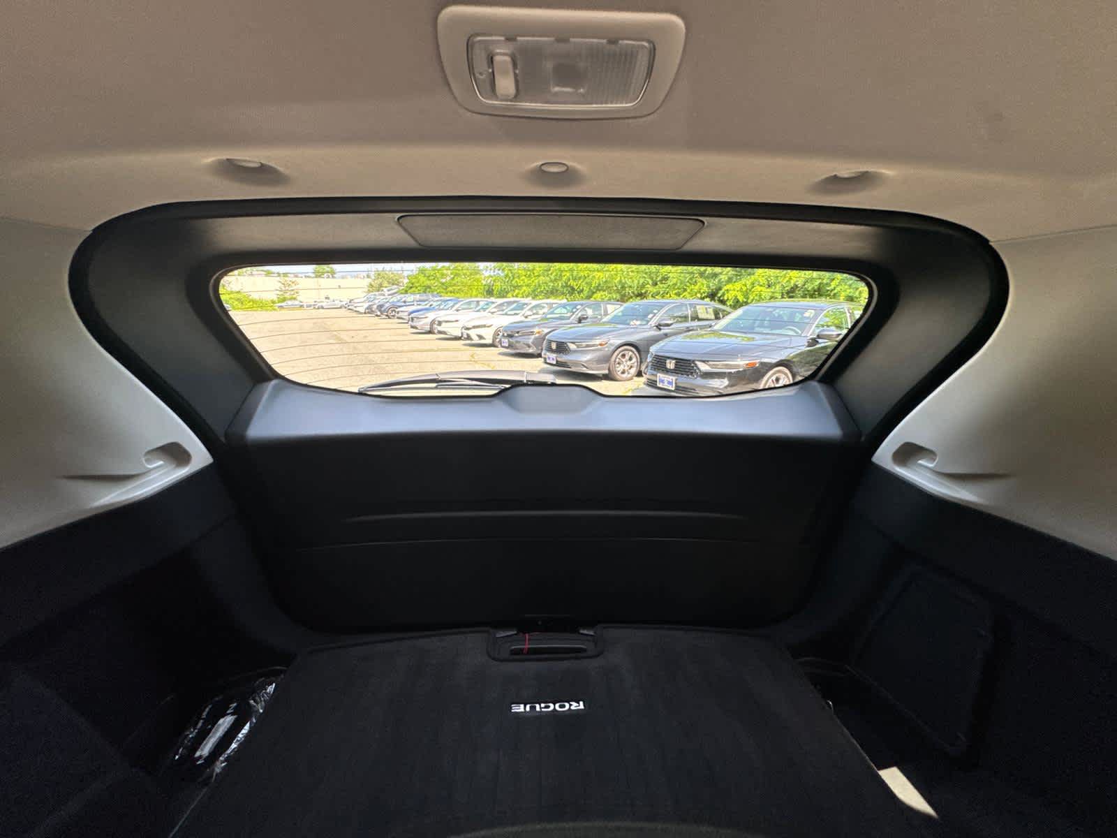 Used 2026 Nissan Rogue S AWD/4WD image 33