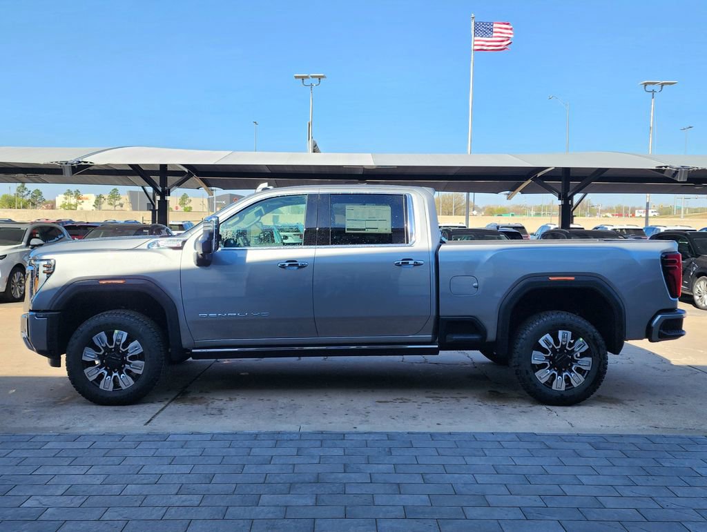 New 2026 GMC Sierra 2500 Denali w/ Denali Reserve Package image 6