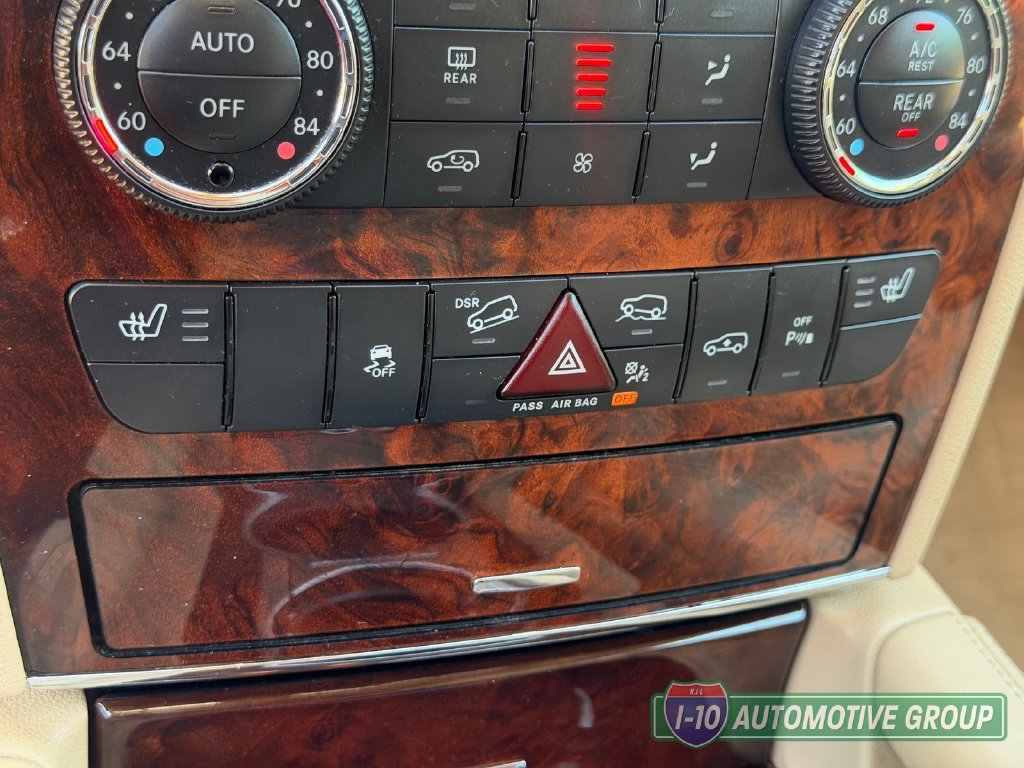 Used 2012 Mercedes-Benz GL 450 4MATIC image 33