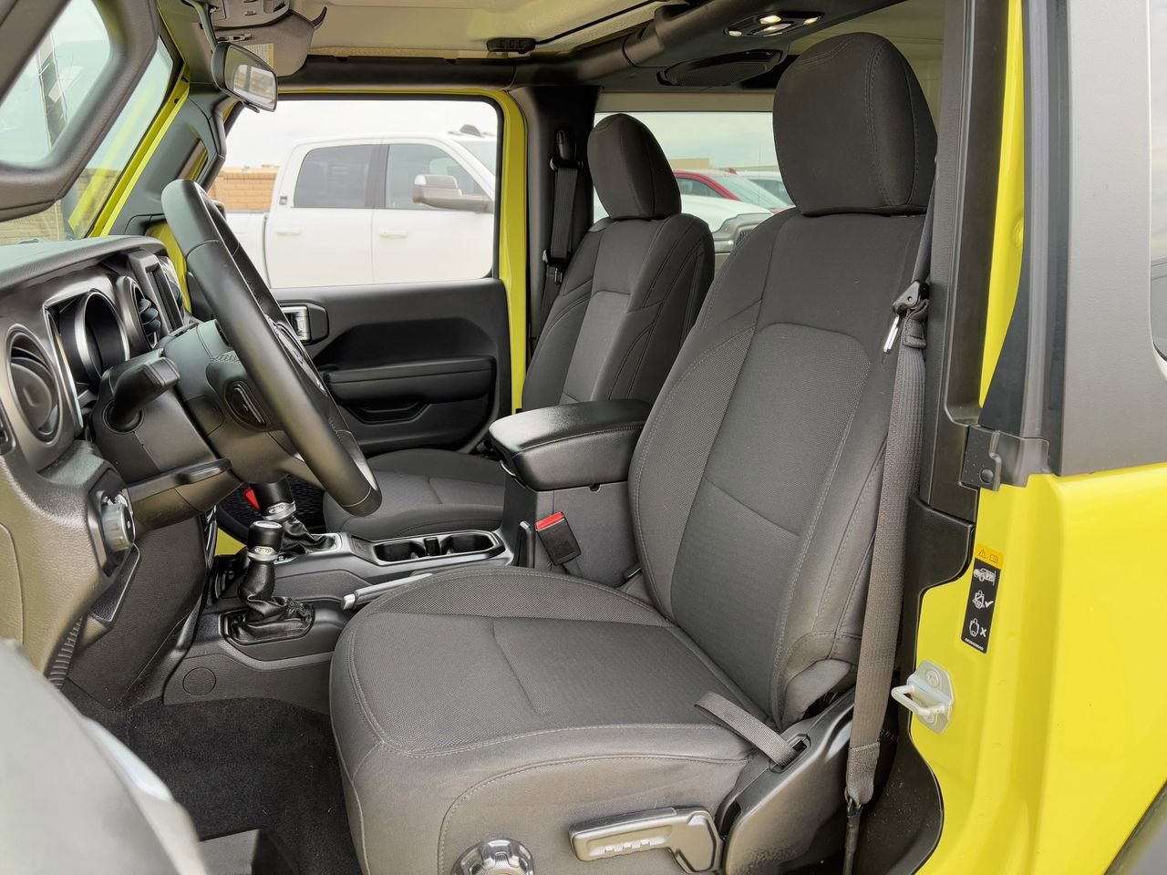 Used 2022 Jeep Wrangler Willys image 28