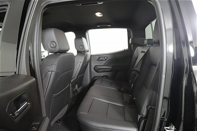 New 2025 Chevrolet Colorado LT w/ LT Convenience Package RWD image 8