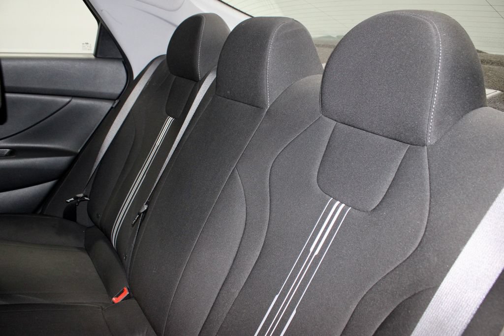Used 2024 Hyundai Elantra SEL FWD image 22