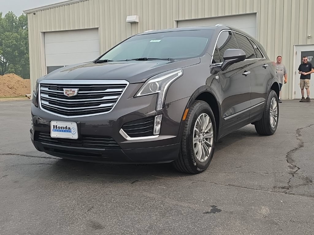 Used 2019 Cadillac XT5 Luxury FWD image 3