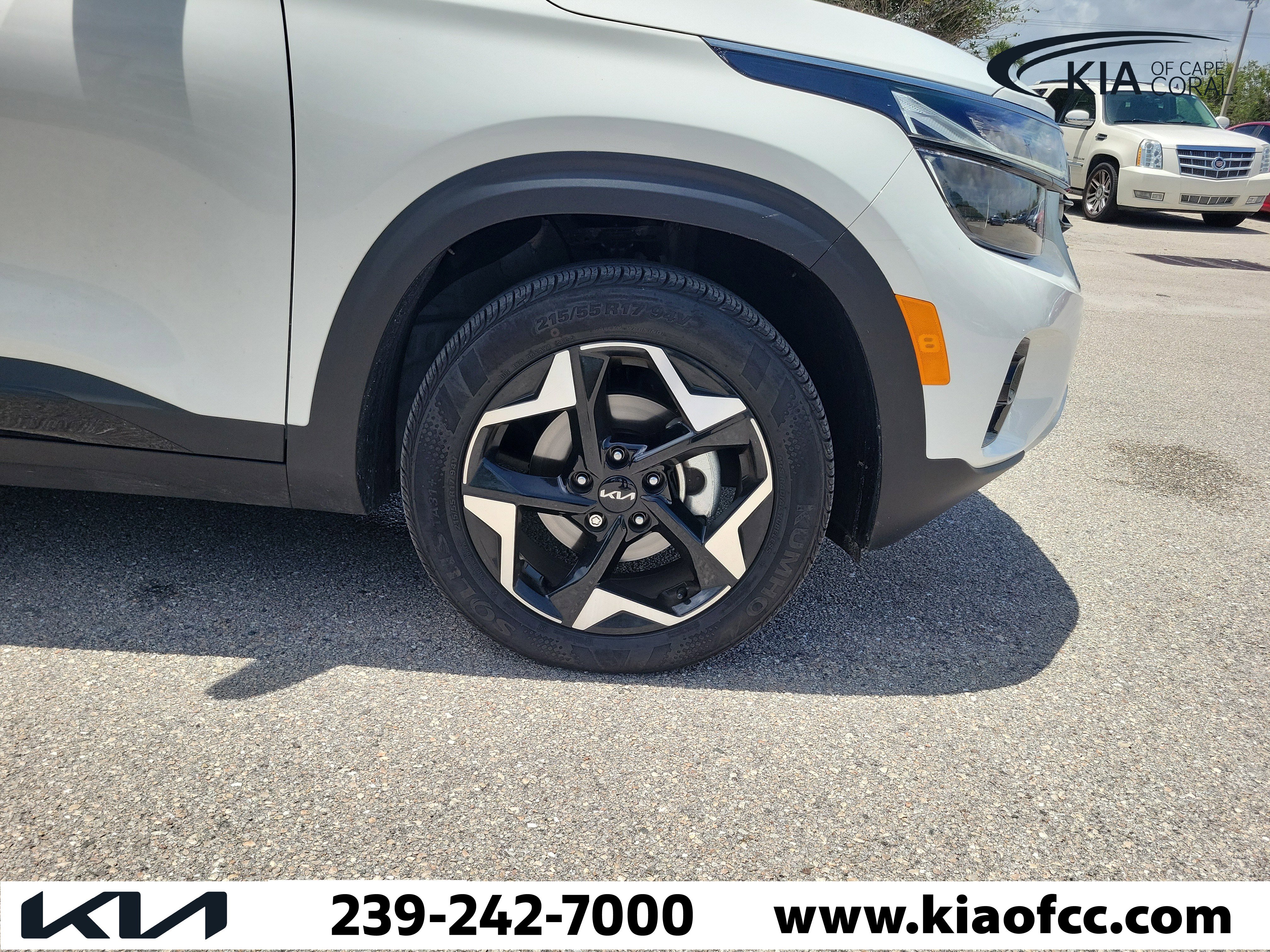 Certified 2025 Kia Seltos S FWD image 7