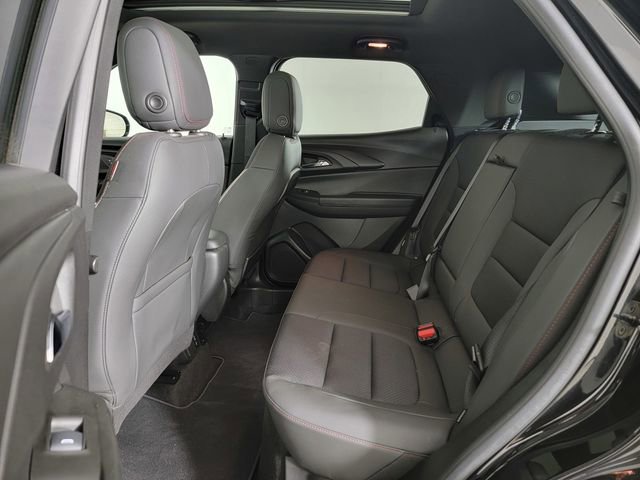 Used 2023 Chevrolet TrailBlazer RS w/ Sun and Liftgate Package FWD image 15