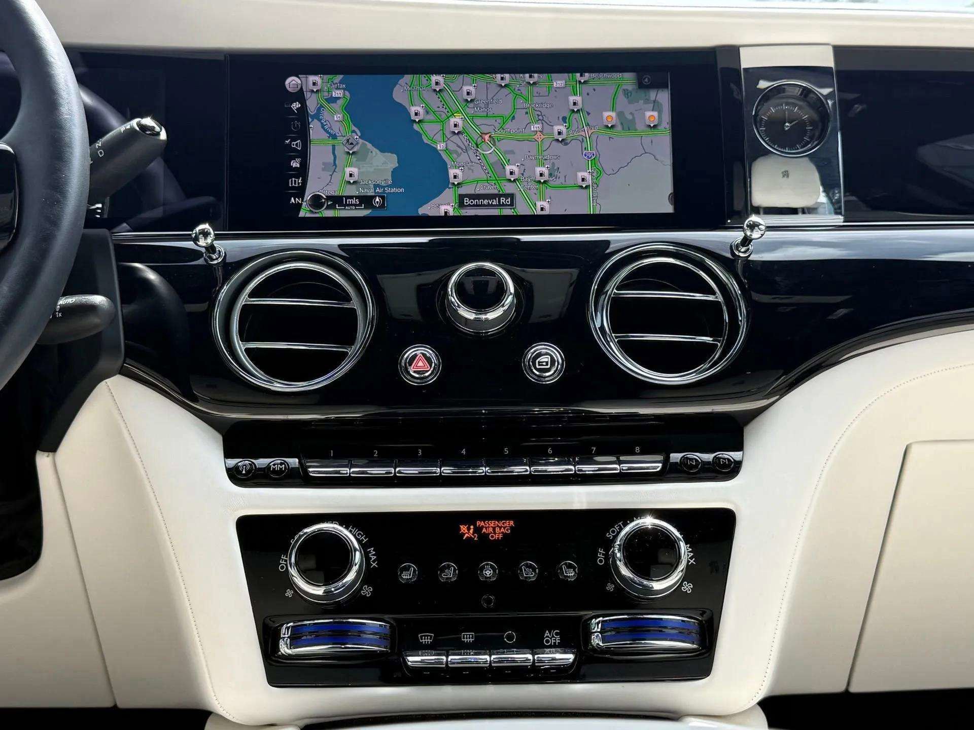Used 2022 Rolls-Royce Ghost AWD/4WD image 43