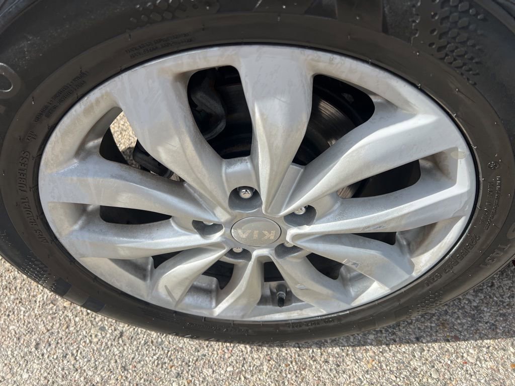 Used 2015 Kia Optima LX image 39