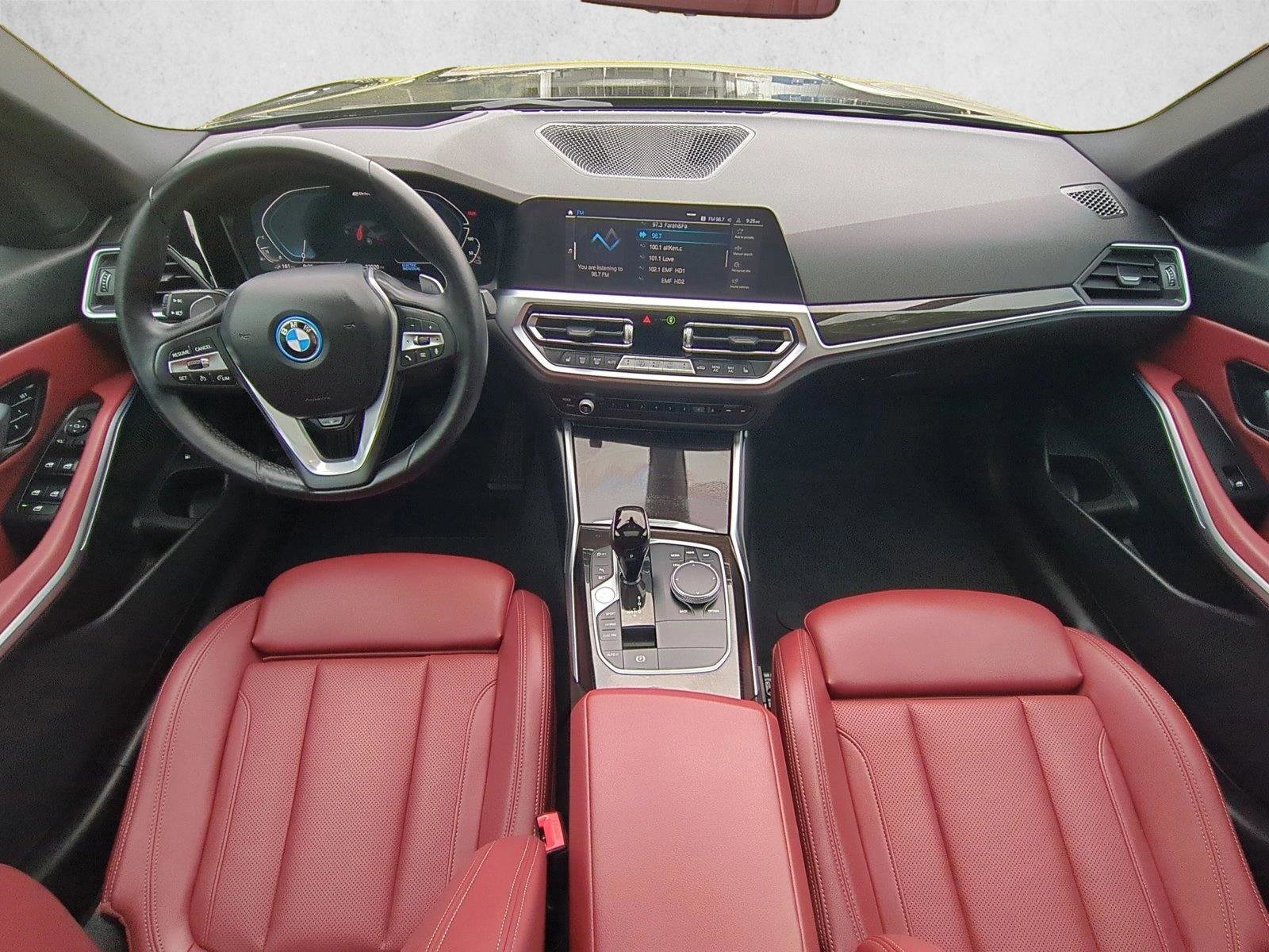 Used 2022 BMW 330e xDrive w/ Premium Package AWD/4WD image 20