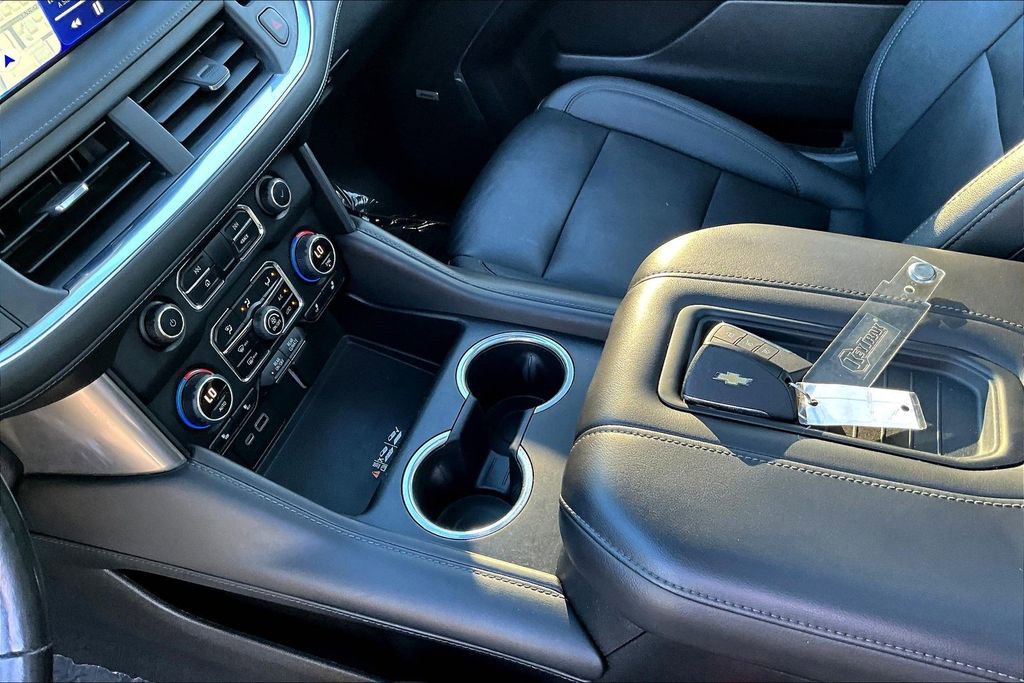 Used 2022 Chevrolet Tahoe Z71 w/ Luxury Package image 19