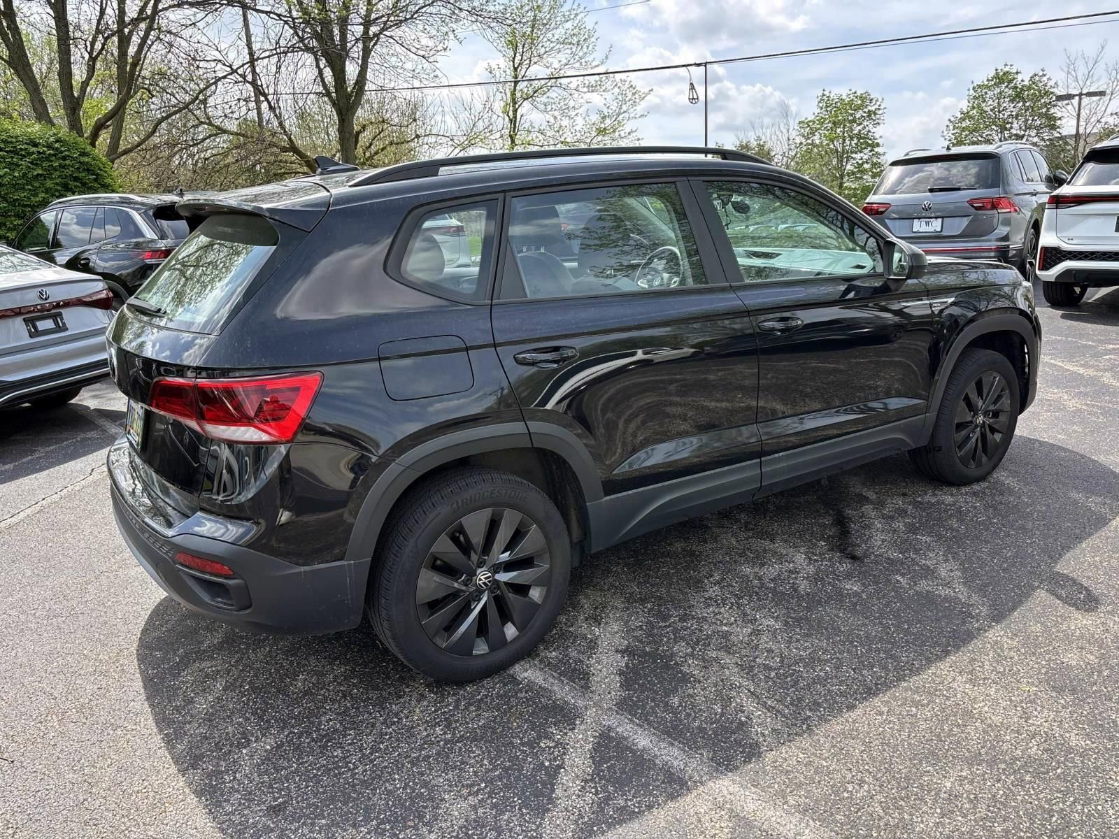 Used 2023 Volkswagen Taos S FWD image 5