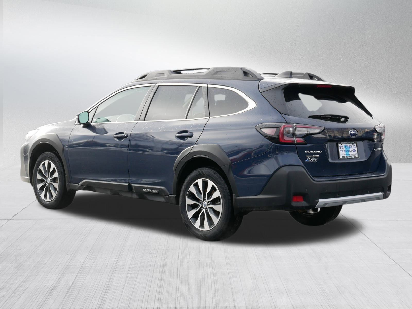 Certified 2023 Subaru Outback Limited image 5