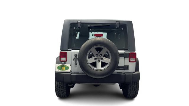 Used 2018 Jeep Wrangler Sport AWD/4WD image 3