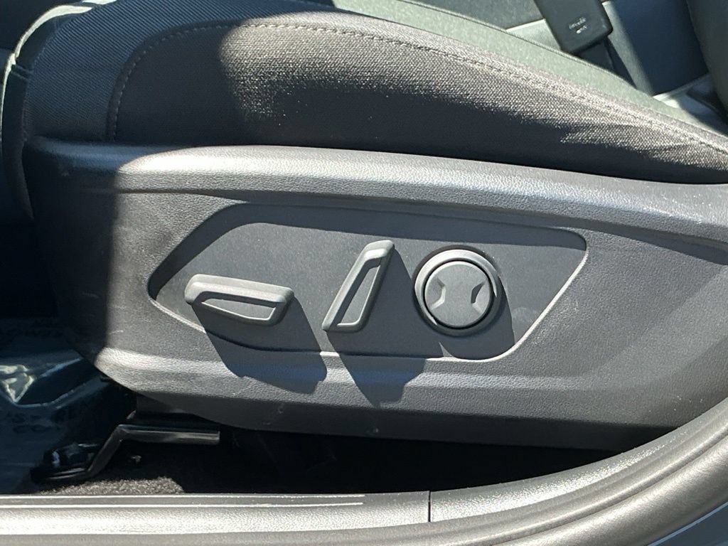 Used 2022 Hyundai Santa Cruz SEL w/ Activity Package FWD image 15