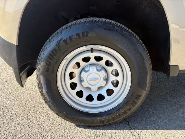 Used 2024 Chevrolet Colorado W/T image 12