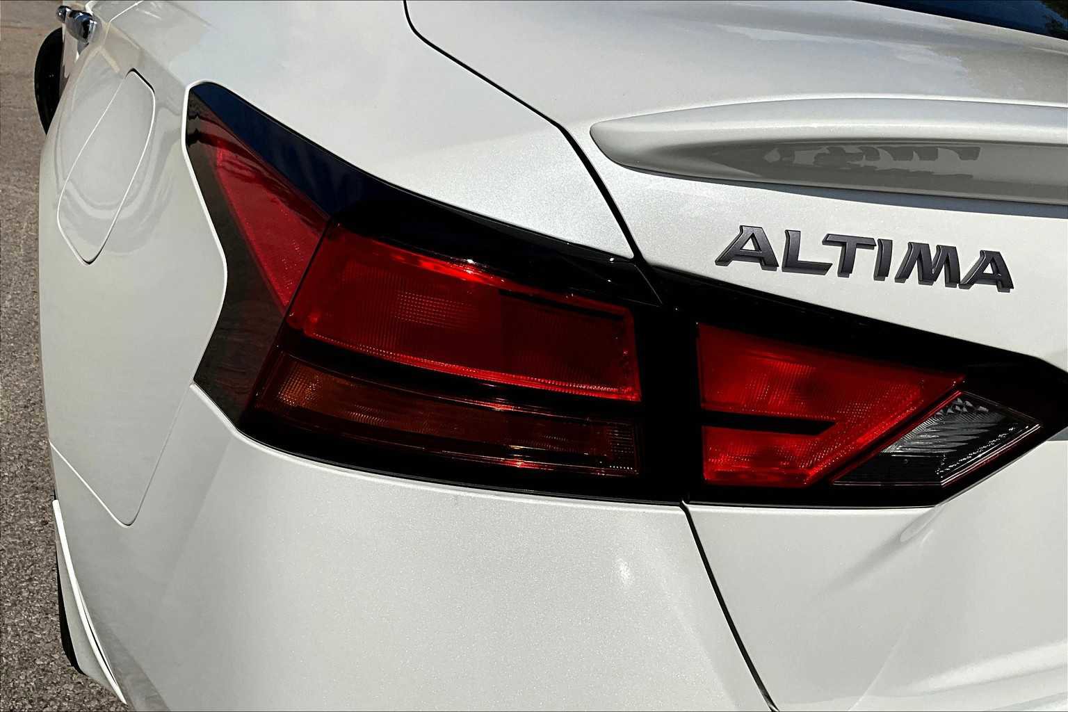 New 2025 Nissan Altima 2.5 SV w/ SV Special Edition Package image 12