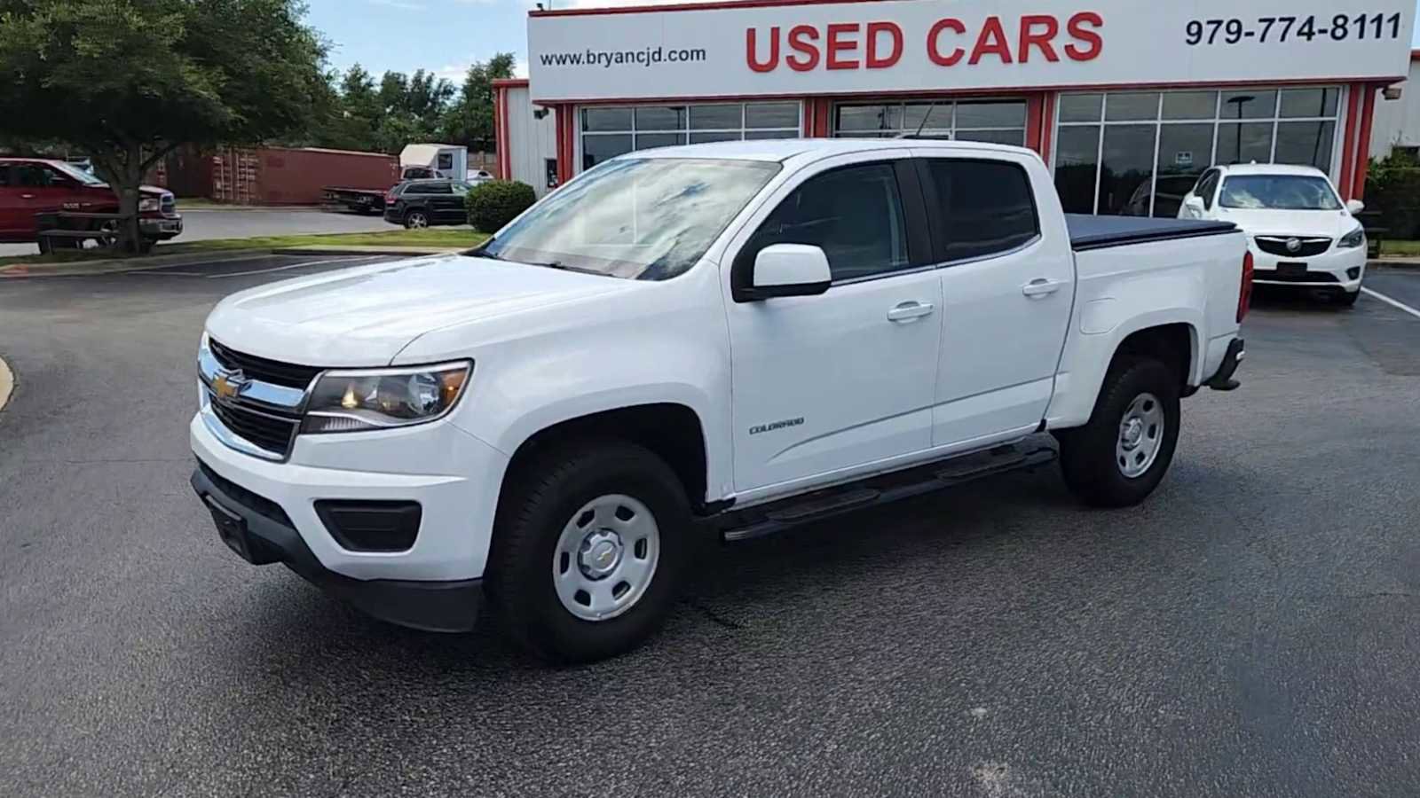 Used 2017 Chevrolet Colorado LT RWD image 4