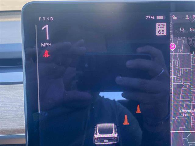 Used 2018 Tesla Model 3 Long Range image 22