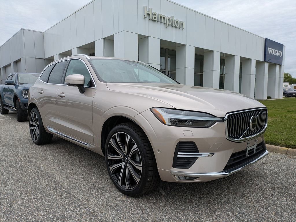 Used 2023 Volvo XC60 B5 Ultimate w/ Climate Package AWD/4WD image 2