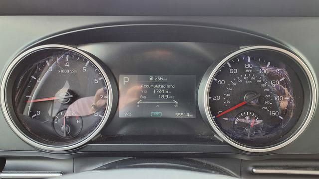 Used 2024 Kia Carnival LX image 37