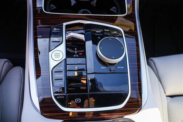 New 2026 BMW X5 xDrive40i AWD/4WD image 18