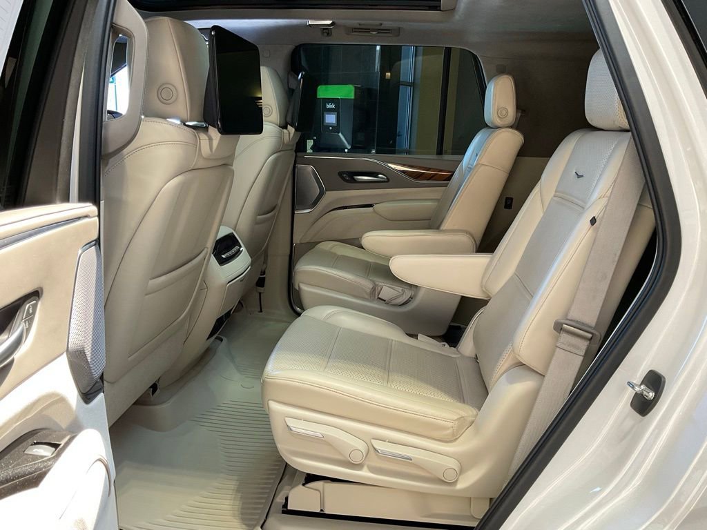 Used 2021 Cadillac Escalade Sport Platinum image 25