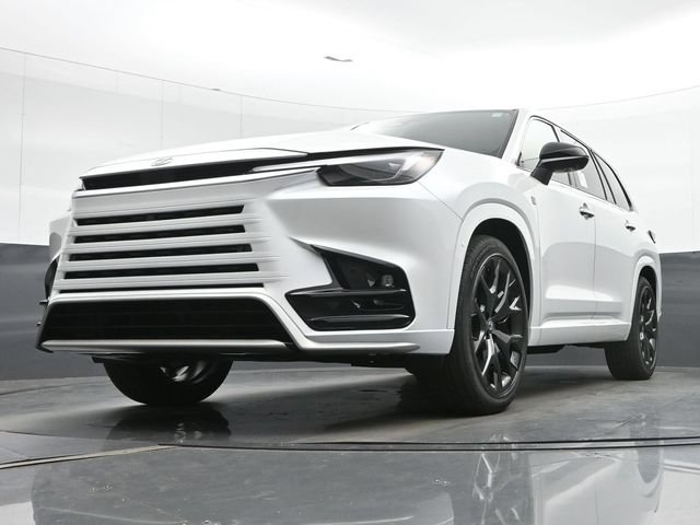New 2026 Lexus TX 500h AWD w/ Technology Package image 9