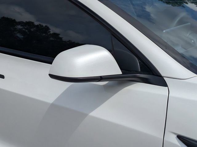 Used 2021 Tesla Model 3 Standard Range Plus image 12