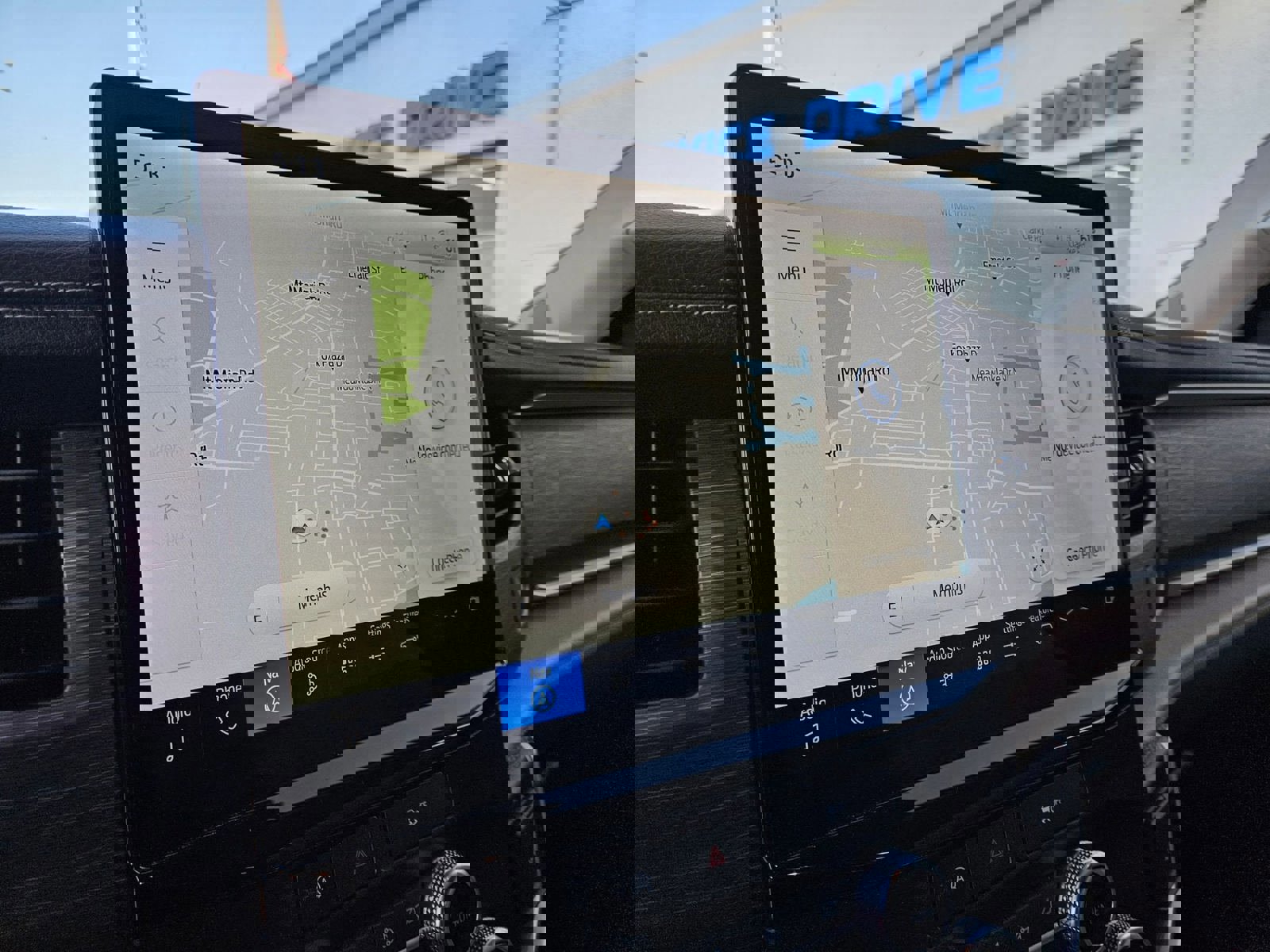 Used 2024 Ford Expedition Max Limited image 17