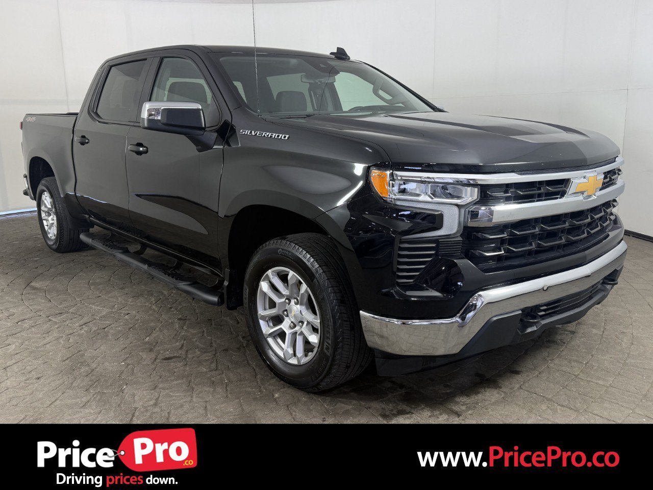 Used 2024 Chevrolet Silverado 1500 LT
