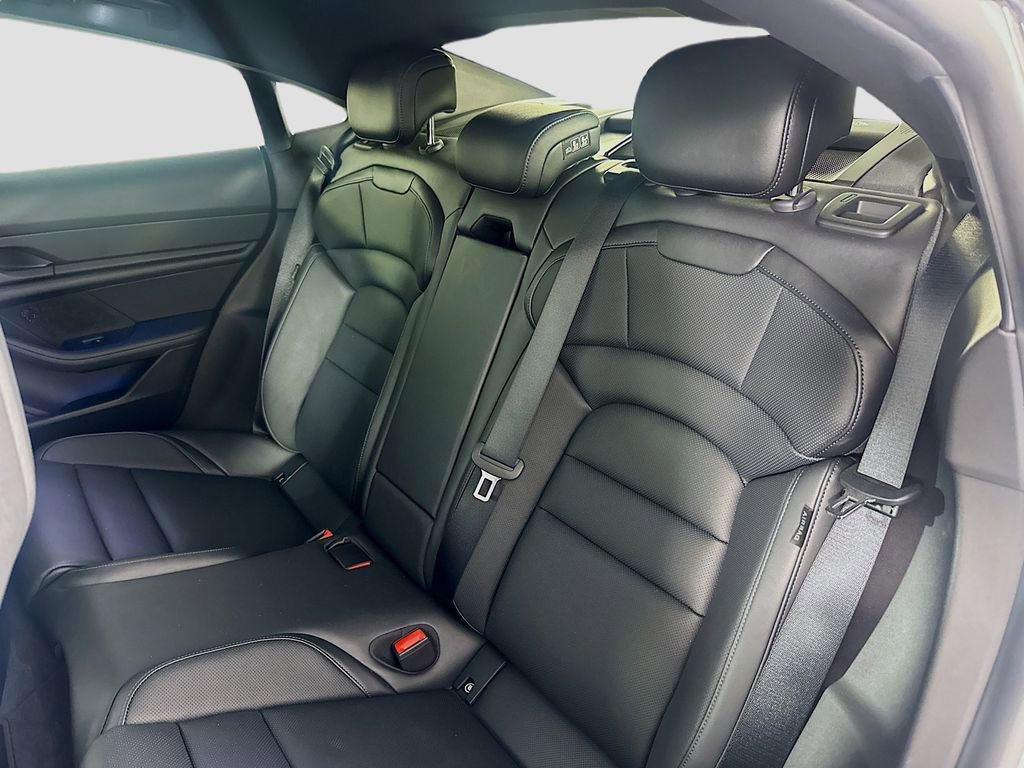 Used 2024 Porsche Taycan image 24