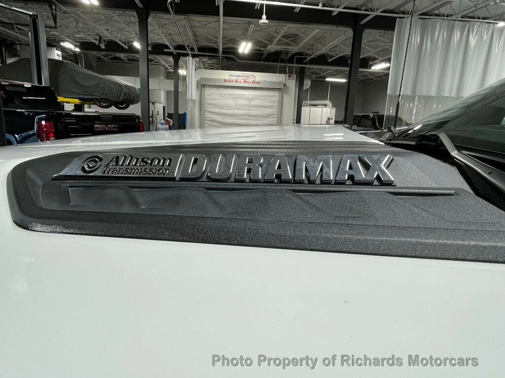 Used 2020 Chevrolet Silverado 2500 LTZ image 11