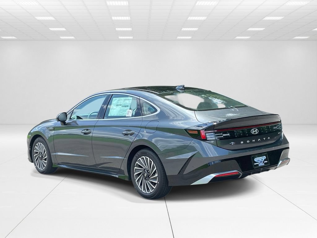 New 2026 Hyundai Sonata Limited FWD image 4
