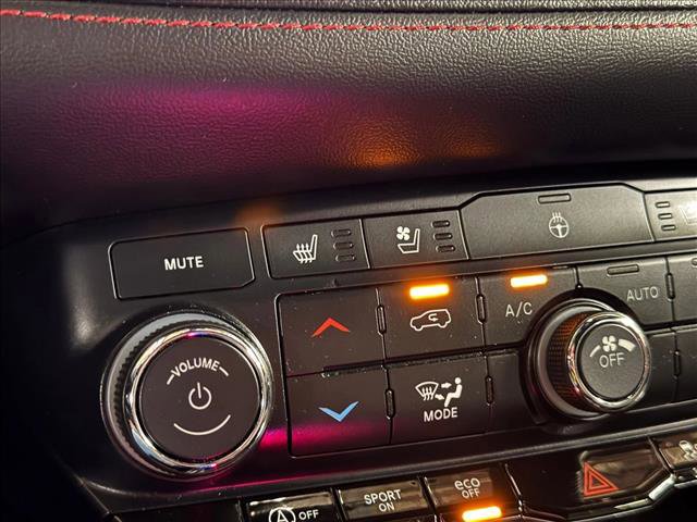 Used 2024 Dodge Durango GT image 17