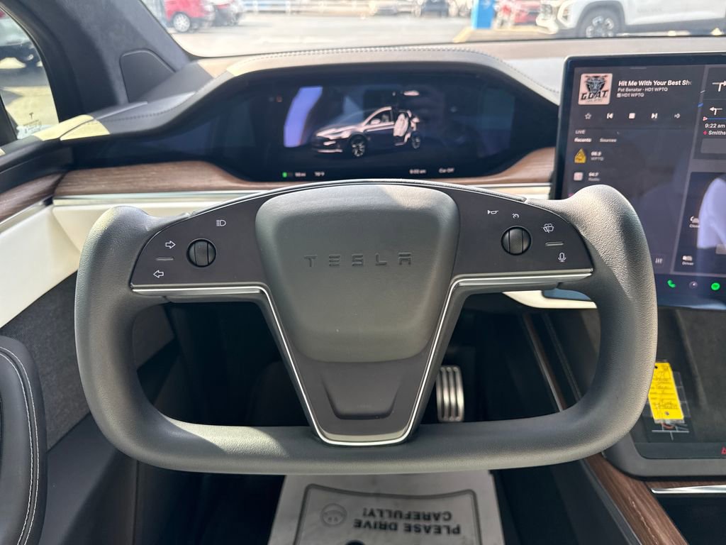 Used 2023 Tesla Model X AWD/4WD image 17