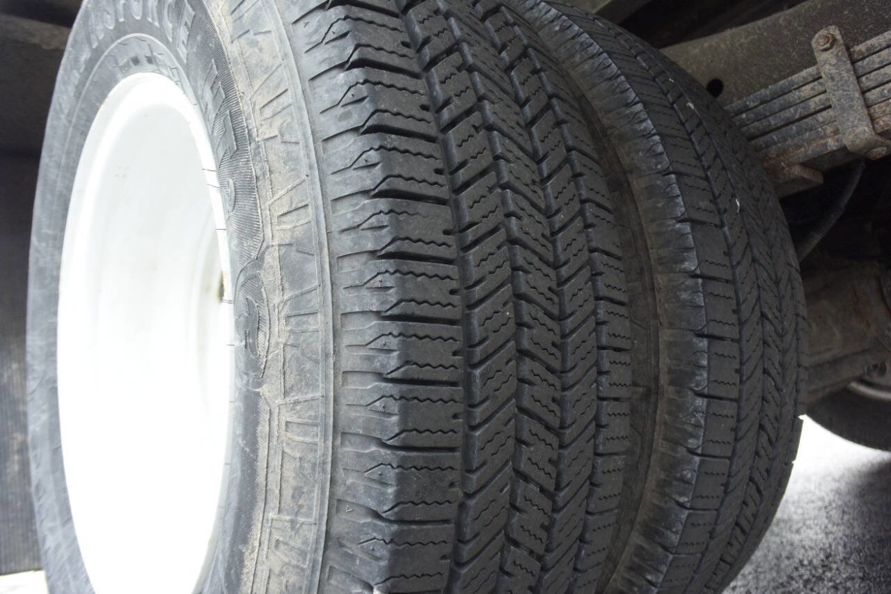 Used 2021 GMC Savana 3500 Extended w/ Power Convenience Package image 43