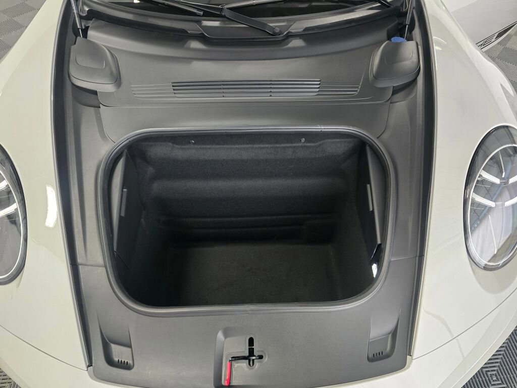 New 2026 Porsche 911 Carrera 4S image 11